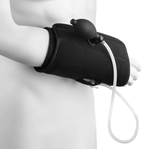 ManaEZ Ice Wrap Wrist cold therapy brace